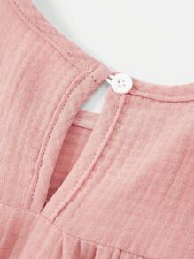 SHEIN Cô Gái Trẻ Viền Ruffle Lỗ khóa trở lại Áo sơ mi - Hồng - Xem 8