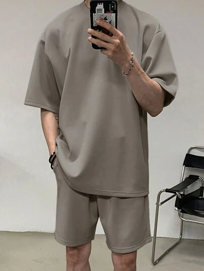 DAZY 男士休闲简约夏季纯色 T 恤和短裤 2 件套，舒适服装