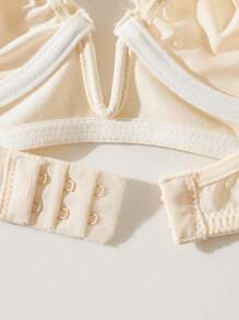 SHEIN Sutien de damă în formă de inimă brodat mozaic