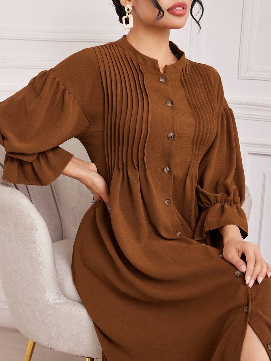 Mulvari 女士纯色宽松休闲连衣裙，带褶皱、落肩、灯笼袖和纽扣设计，超长女士服装 - 棕色 - 查看 1