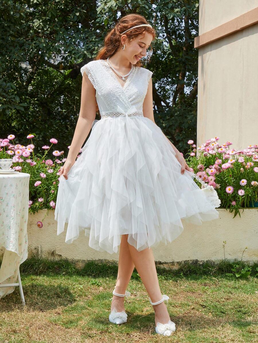 Vestido corto elegante para adolescente con encaje y malla en contraste - Blanco - Ver 1