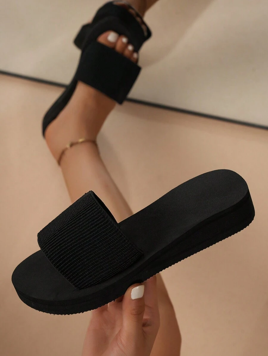 Women Plain Casual Plastic Slippers - Black - View 1