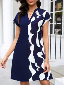 SHEIN Clasi Damesmode versierde jurk met vleermuismouwen en inkeping - Veel kleurig - Bekijken 3