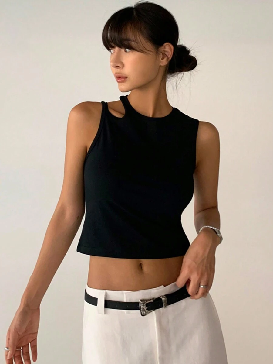 DAZY Women Solid Color Asymmetrical Hollow Out Cropped Tank Top For Summer - Black - View 1