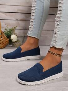 Summer Slip-On Breathable Loafers For Casual Occasions, With Lightweight And Non-Slip Solid Color Soft Sole Design, Suitable For Driving.
