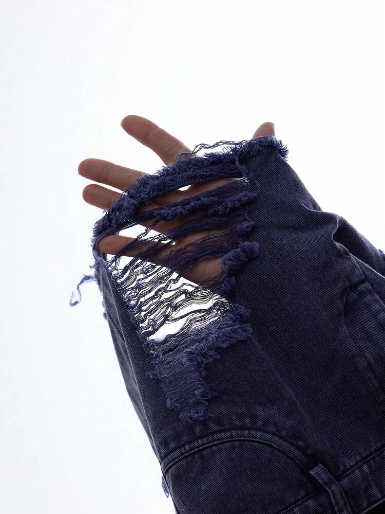 Frayed Ripped Denim Shorts To Match With Spring And Summer Outfits Rippedjeans Grunge Punk Carqo Y2k Grunge Cargo Western Wear