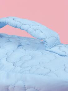 1个蓝色花卉绗缝鱼云化妆包，时尚休闲大容量便携拉链化妆包，旅行度假必备化妆包，可收纳卫生巾、卫生棉、有线耳机、耳塞、头戴式耳机、充电器、口红、化妆品、香水、护肤品和美容产品，家居装饰，适合妈妈、女性、护士、学生、女学生、钥匙等，节日礼物，化妆旅行洗漱收纳包，必备礼品，拉链配件，美甲包，房间装饰，包包，梳妆配件，化妆包，化妆袋，化妆包，化妆包，化妆包，化妆包，化妆品收纳包，化妆包，旅行，化妆包，包，梳妆台，化妆包，旅行必备，化妆包，化妆包，包，旅行必备，梳妆台配饰、小型化妆包、女士礼物、圣诞礼物、女士礼物创意 - 藍色 - 查看 5