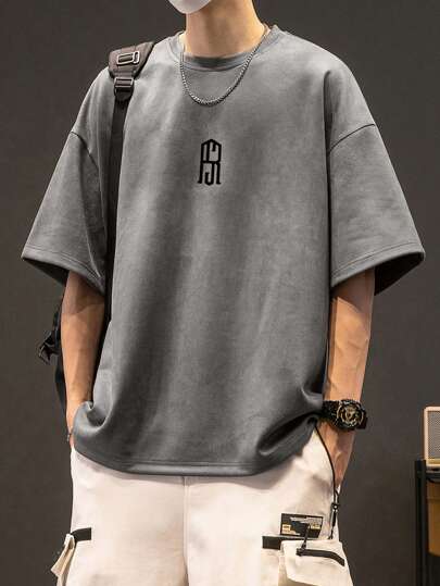 男士字母图案落肩T恤，2000年代风格