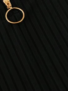 EMERY ROSE Women's Cold Shoulder T-Shirt With Metal Chain Decoration - Multicolor - View 5