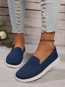 Summer Slip-On Breathable Loafers For Casual Occasions, With Lightweight And Non-Slip Solid Color Soft Sole Design, Suitable For Driving.