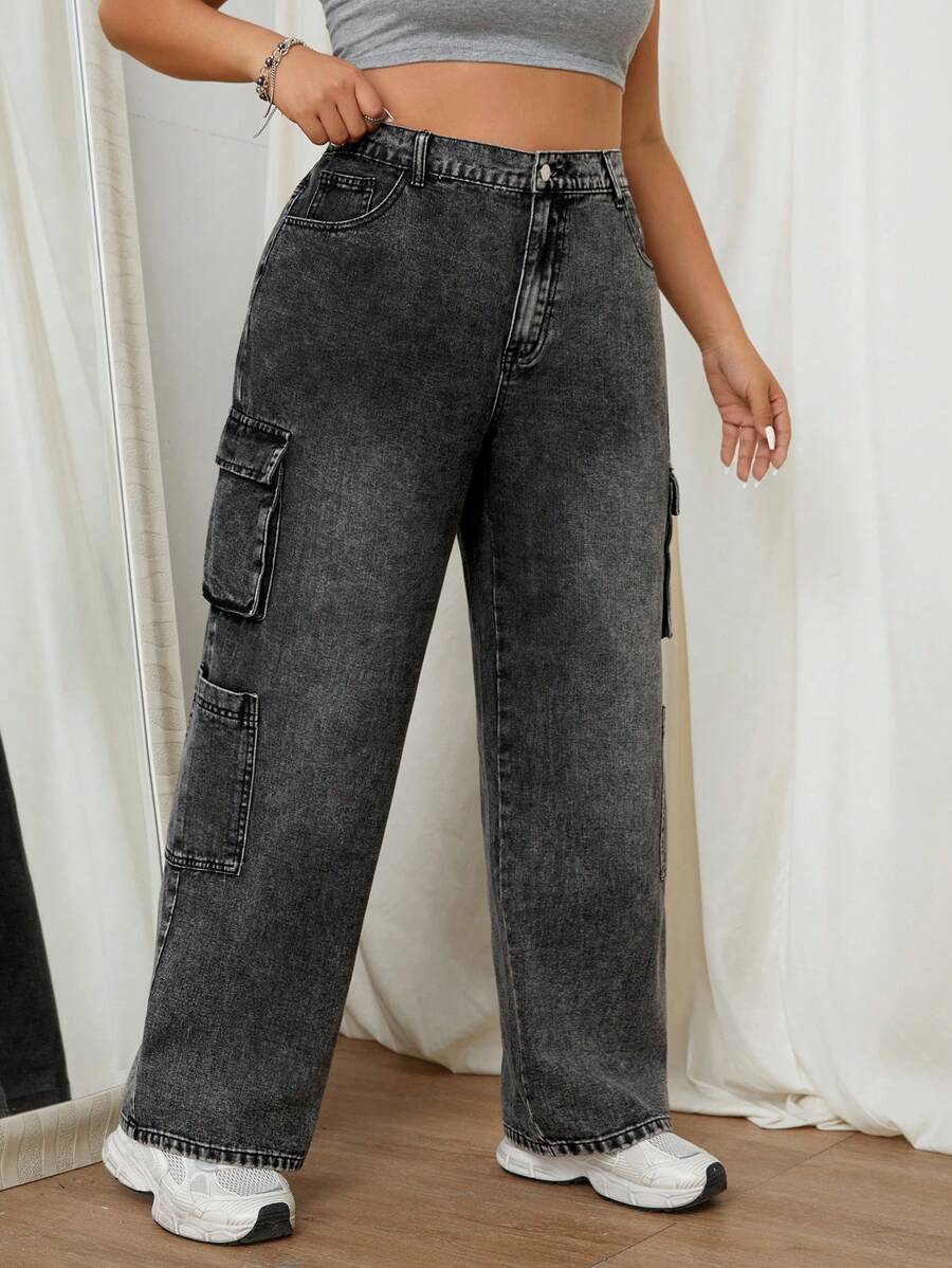 SHEIN EZwear 大尺碼黑白直筒牛仔褲，不帶彈力，多口袋設計 - 黑與白 - 查看 1