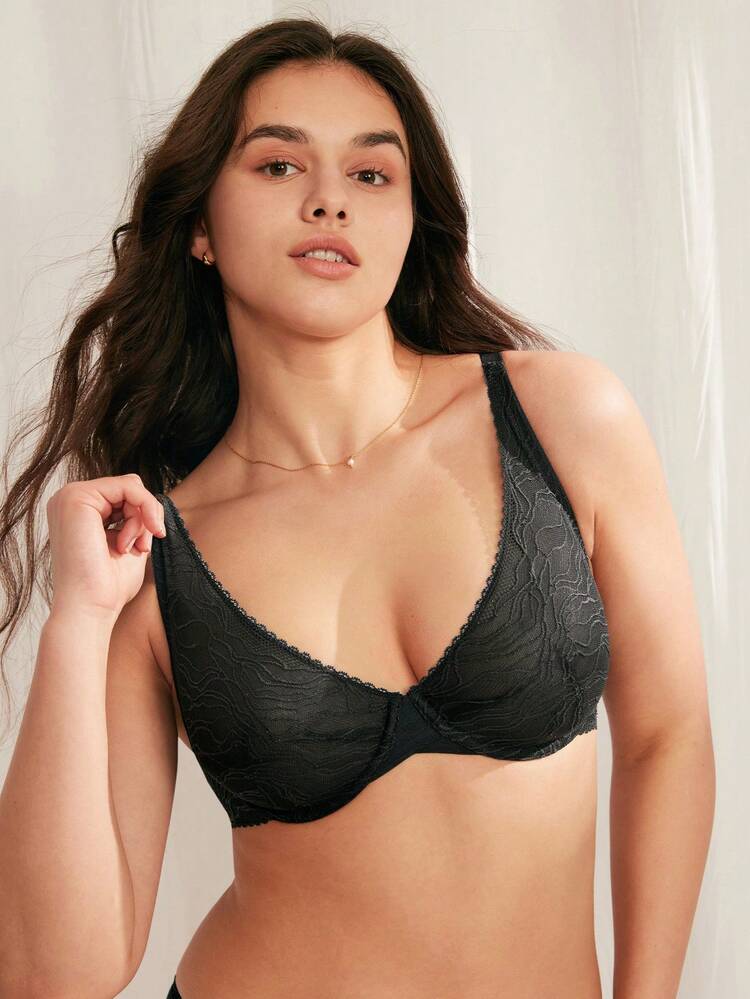 Lingerie Lounge Curve Plunge Unlined V-Neck Push-Up Lace Black Minimizer Bra