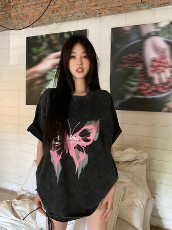 寬鬆蝴蝶印花短袖t恤