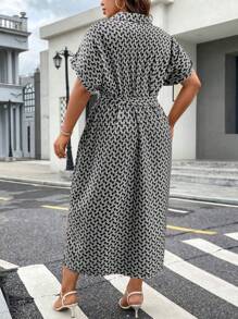 SHEIN LUNE Kích thước lớn NỮ Mùa hè In Hình học tay cánh Giải trí Váy sơ mi - màu đen - Xem 2