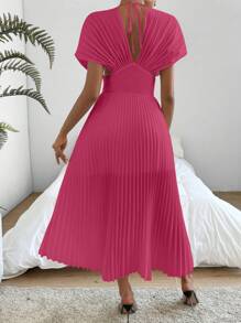 SHEIN Privé 夏季休閒深V領褶皺腰帶連衣裙 - 玫瑰紅 - 查看 2