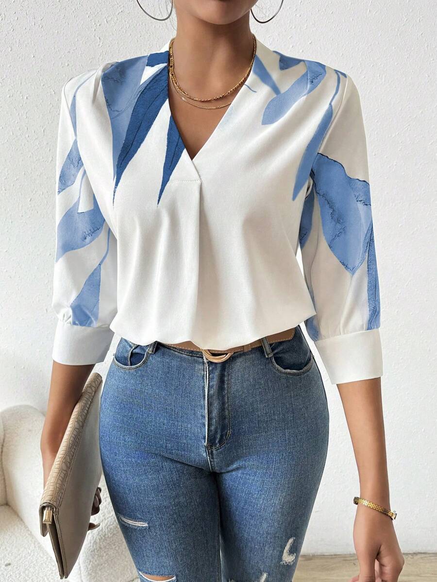 SHEIN Women V-Neck Printed Simple Daily Work Matching Spring/Summer Short-Sleeved Shirt,Three Quarter Sleeve Tops - Blue - View 1