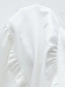 SHEIN Essnce 夏季波西米亞音樂節休閒純色吊帶連身裙 - 白色 - 查看 3