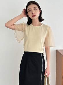 FRIFUL Designer 女士腰帶網紋拼接設計T恤，有一種設計感 - 杏色 - 查看 6