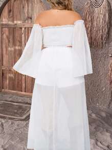 SHEIN Clasi 大码女式夏季度假风荷叶边露肩喇叭袖短款上衣和半裙套装 - 白色 - 查看 2