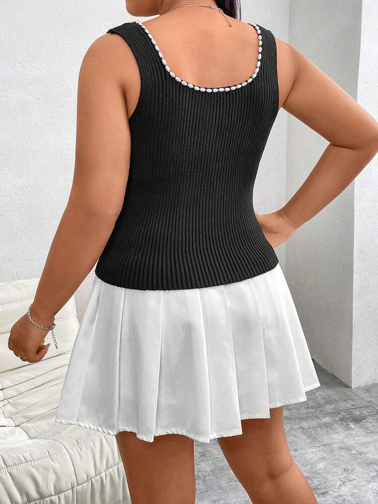 Plus Size Fashionable Simple Elegant Pearl Decorative Sleeveless Top With A Sexy Collarbone-Accenting Design