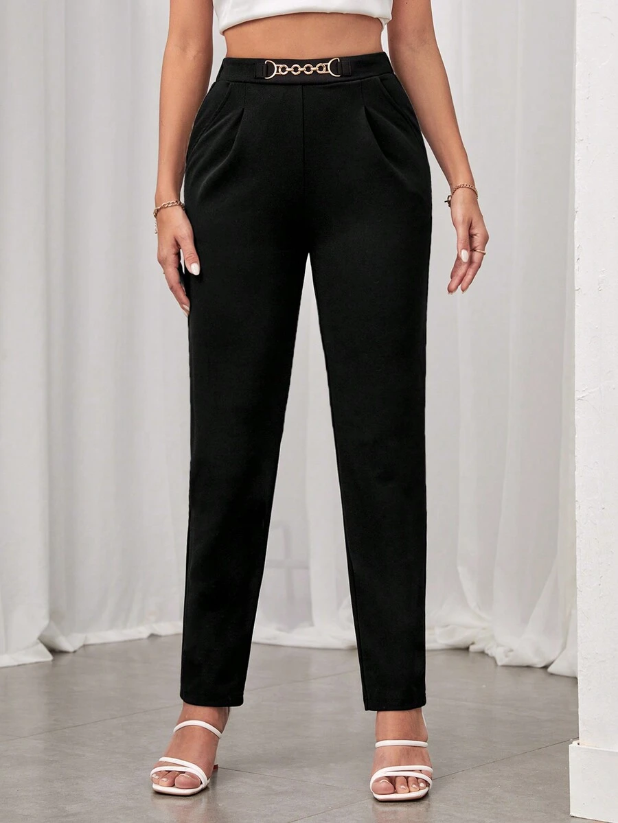 SHEIN Tall Pantaloni neri aderenti per donne con dettaglio a catena e tasche crociate - nero - Visualizzare 1