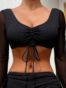 SHEIN Swim 女士實色落肩袖上衣與前拉繩及拉繩短褲兩件式比基尼套裝 - 黑色 - 查看 3