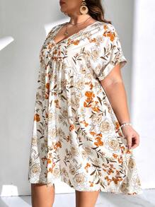 SHEIN CURVE+ 夏季假期大碼花卉印花蝙蝠袖連衣裙 - 彩色 - 查看 3