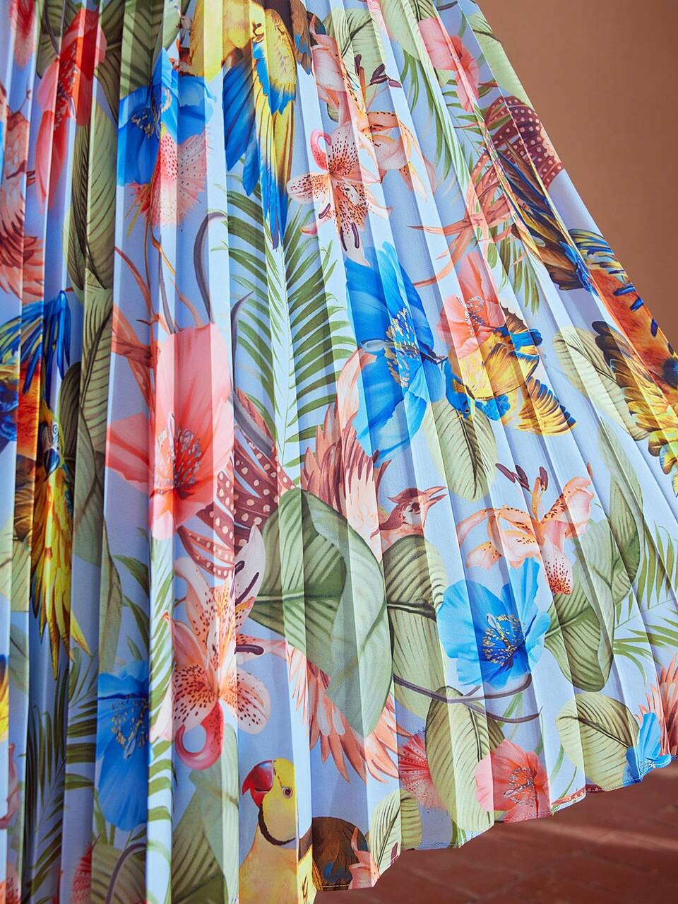 MOTF TROPICAL AND PARROT PRINT PLEATED SKIRT