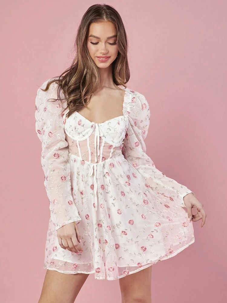 Summer Mesh Embroidered Leg-Of-Mutton Sleeve Dress With Sweetheart Collar Design