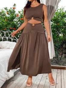 SHEIN Holidaya Plus Size Summer Holiday Solid Color Crop Top With Side Split Skirt Set - Coffee Brown - View 3