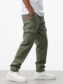 Manfinity Homme 男士时尚休闲翻盖口袋牛仔裤，纯色修身长款橄榄绿色洗水工装牛仔裤，适合送给丈夫、男朋友的礼物