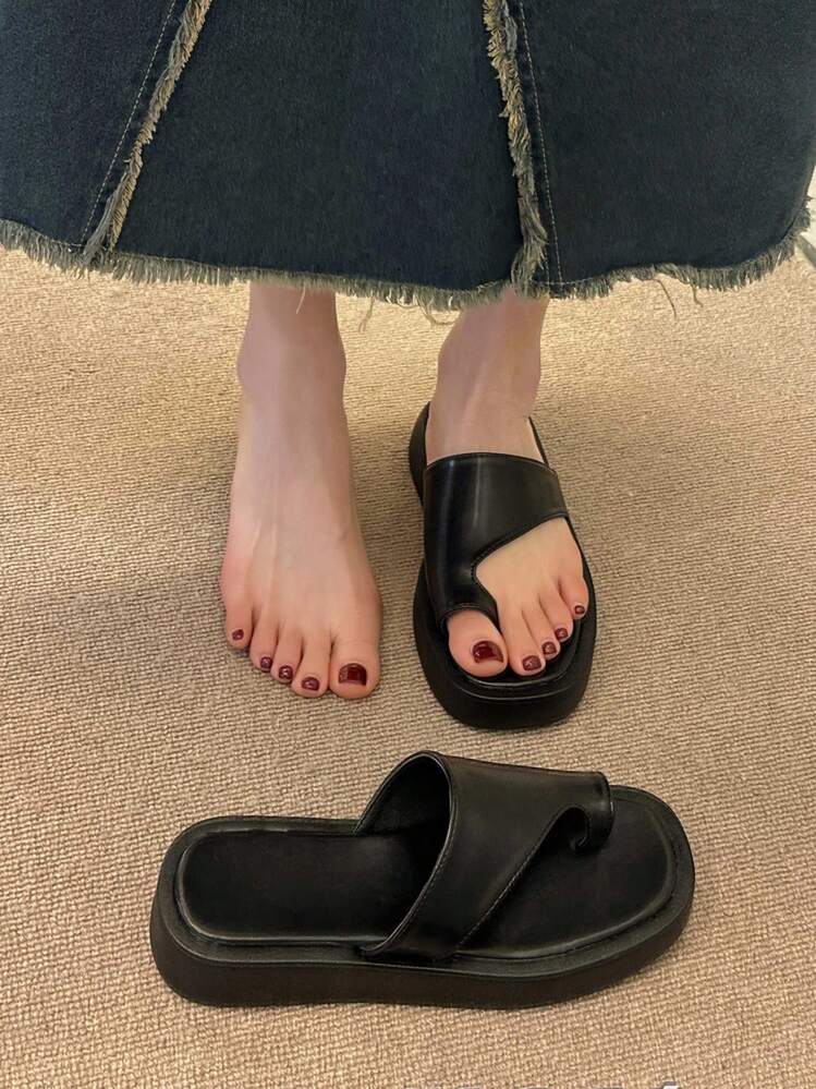 2024 Novo Lançamento Chinelos Populares Femininos, Sandálias Esportivas Casuais Anti-Derrapantes e Resistentes a Odores, Adequadas para Praia e Uso Externo no Verão, Chinelos - Preto - Visão 3