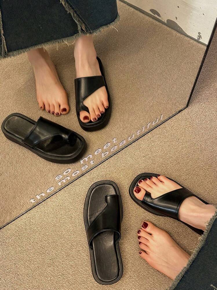 2024 Novo Lançamento Chinelos Populares Femininos, Sandálias Esportivas Casuais Anti-Derrapantes e Resistentes a Odores, Adequadas para Praia e Uso Externo no Verão, Chinelos - Preto - Visão 5