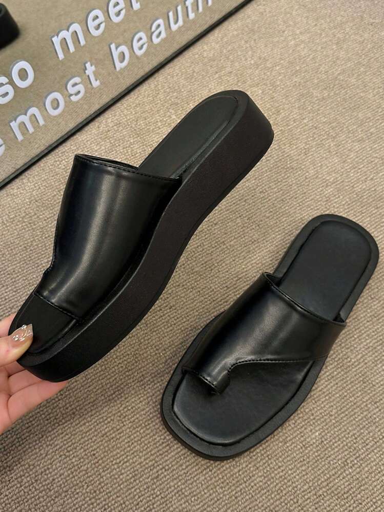 2024 Novo Lançamento Chinelos Populares Femininos, Sandálias Esportivas Casuais Anti-Derrapantes e Resistentes a Odores, Adequadas para Praia e Uso Externo no Verão, Chinelos - Preto - Visão 2