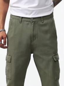 Manfinity Homme 男士时尚休闲翻盖口袋牛仔裤，纯色修身长款橄榄绿色洗水工装牛仔裤，适合送给丈夫、男朋友的礼物