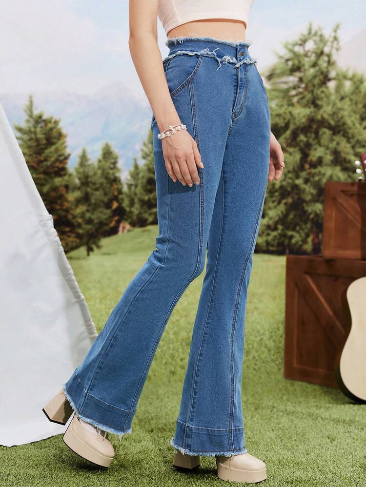 Women's Frayed Slim Flare Jeans