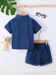 SHEIN 2pcs Young Boy Casual Printed Turn-Down Collar Shirt And Denim Shorts Set,Holiday,Summer,Travel - Dark Wash - View 2