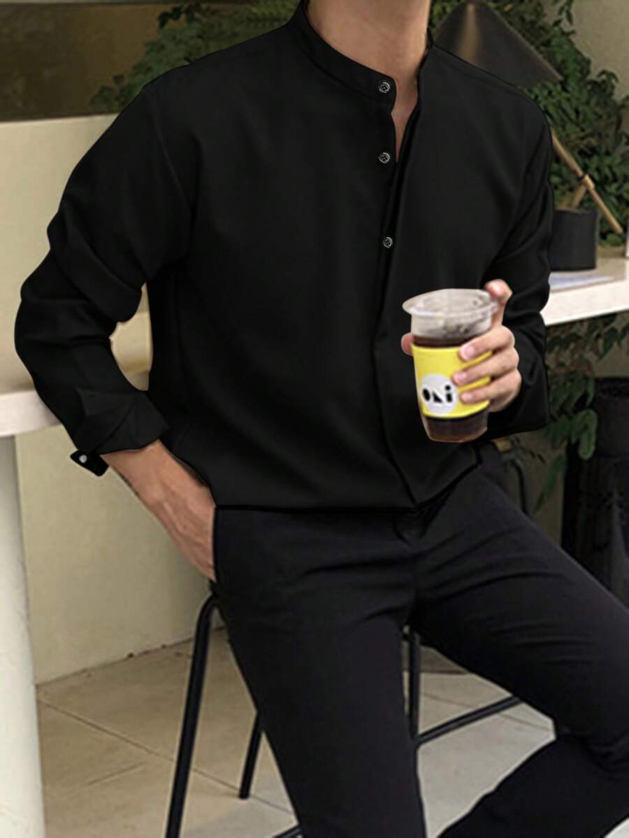 DAZY Camisa de manga larga con botones de unicolor para hombres, atuendo de negocios de otoño - Negro - Ver 1