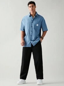 Manfinity VCAY Juego de camisa casual y pantalones de verano para hombres con estampado de letras y tejido a cuadros