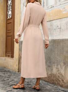 SHEIN LUNE Vestido camisero de manga larga con botones delanteros de color sólido para las vacaciones - Albaricoque - Ver 2