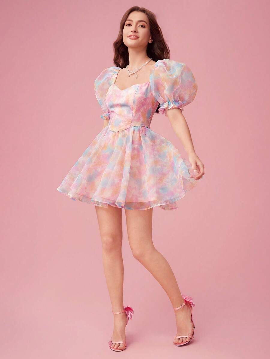 SHEIN X JIMENA & MATEO Enchnt Abito con scollo a cuore e maniche a bolla multicolor tie-dye