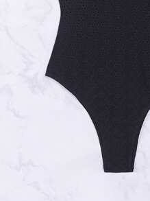 SHEIN Swim 夏季海滩女士镂空刺绣海滩度假纯色荷叶边连体泳衣 - 黑色 - 查看 3