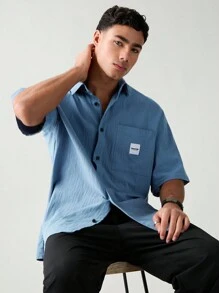 Manfinity VCAY Juego de camisa casual y pantalones de verano para hombres con estampado de letras y tejido a cuadros