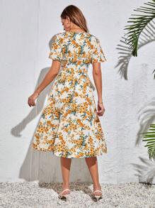 SHEIN Tall Floral Print Butterfly Sleeve Dress With Waist Belt