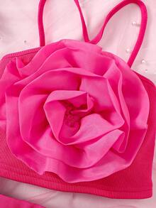 SHEIN Conjunto de dos piezas para niña joven compuesto por un chaleco de malla tejido con flores 3D y una falda plisada, empalmado con un solo unicolor tejido. - Rosa Fucsia - Ver 6