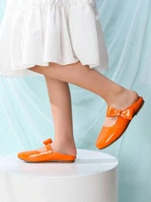 Neue Frühjahrs-/Herbst-Mädchenschuhe in Orange mit Schleifendetail, atmungsaktiv und geeignet für den täglichen Gebrauch sowie Outdoor-Aktivitäten