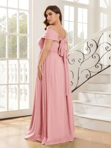 SHEIN Belle Plus Size Cho Nữ Váy Cô Dâu Dài Màu Trơn Với Đường Viền Cổ Trễ Vai Và Xếp Ly - Hồng - Xem 1