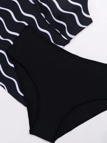 SHEIN Swim Wave Printed Tank Top And Triangle Tankini Bottom Summer Beach Tankini Swimwear Set Random Print - Black and White - View 3