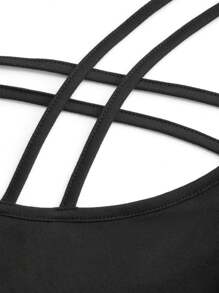 SHEIN Unity Bộ đồ hai mảnh gồm áo khoác kẻ caro cỡ lớn và váy dây chéo màu trơn cho nữ diện trong dịp năm mới, vải thu cho nữ - Đỏ - Xem 4