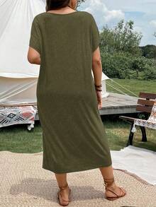 Breezaya 大码女式夏季休闲短袖 T 恤连衣裙，带字母翅膀印花和圆领长款女装 - 綠色 - 查看 2